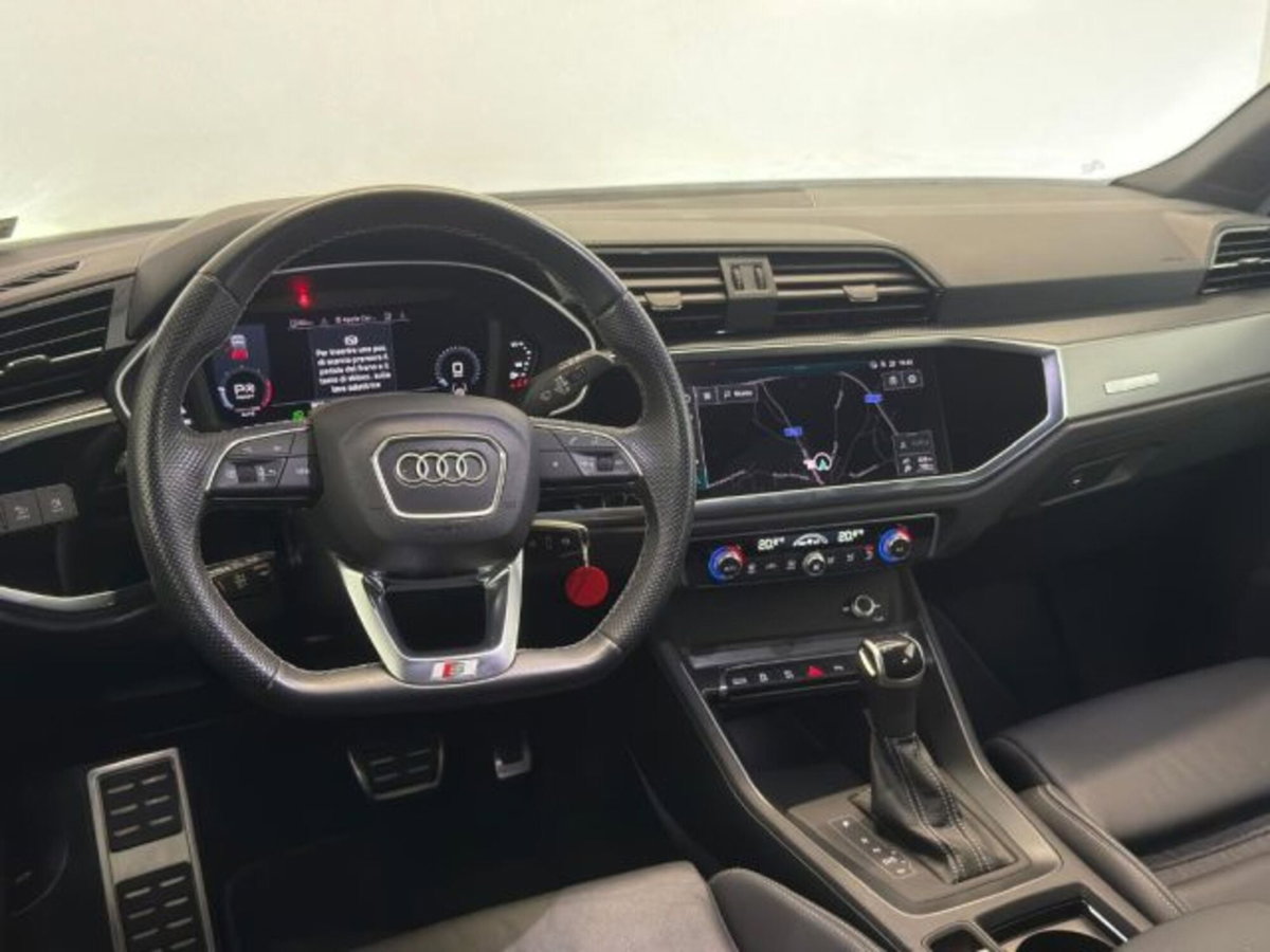 Audi Q3 35 TDI S line edition (10)