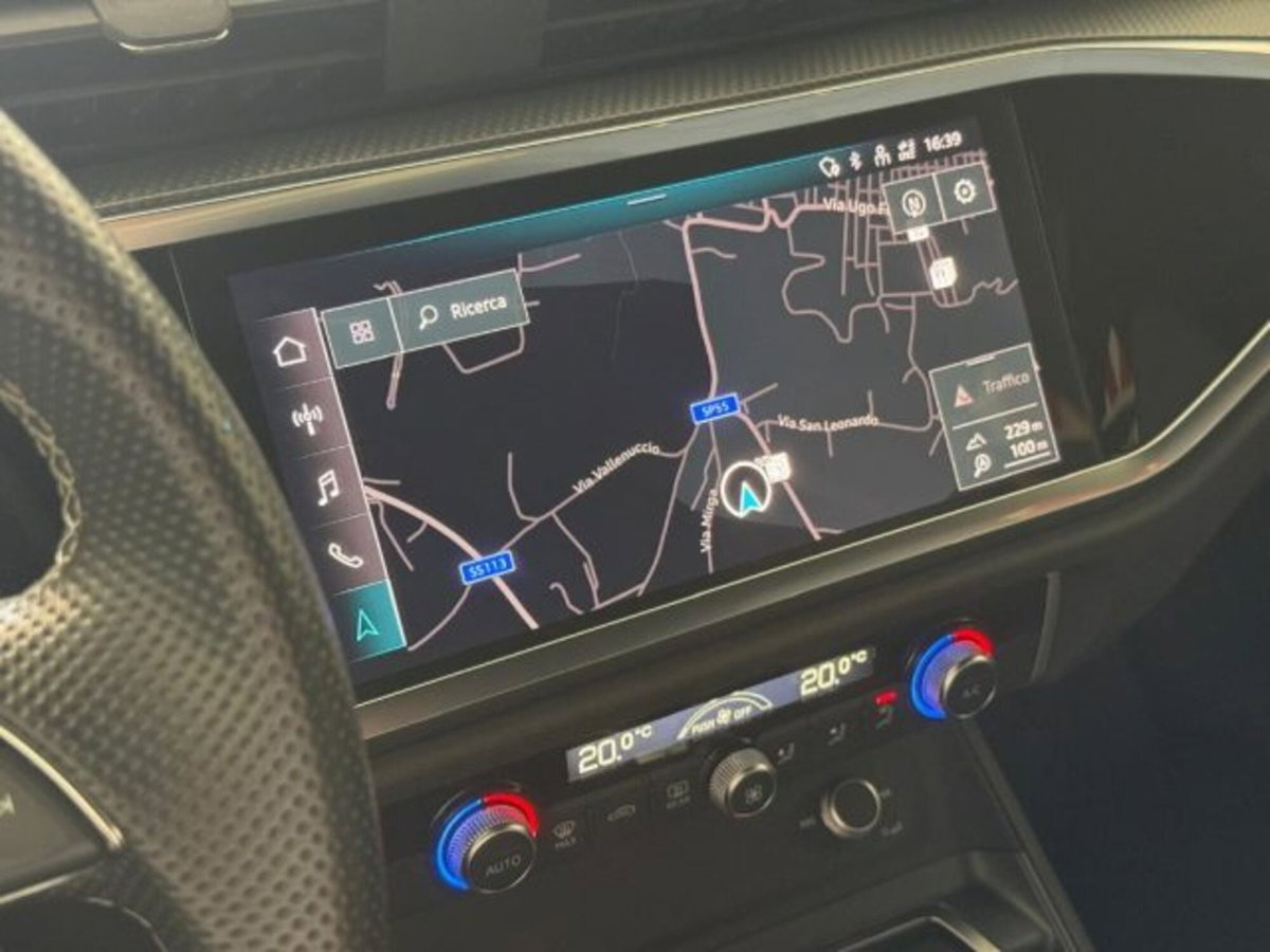 Audi Q3 35 TDI S line edition (19)