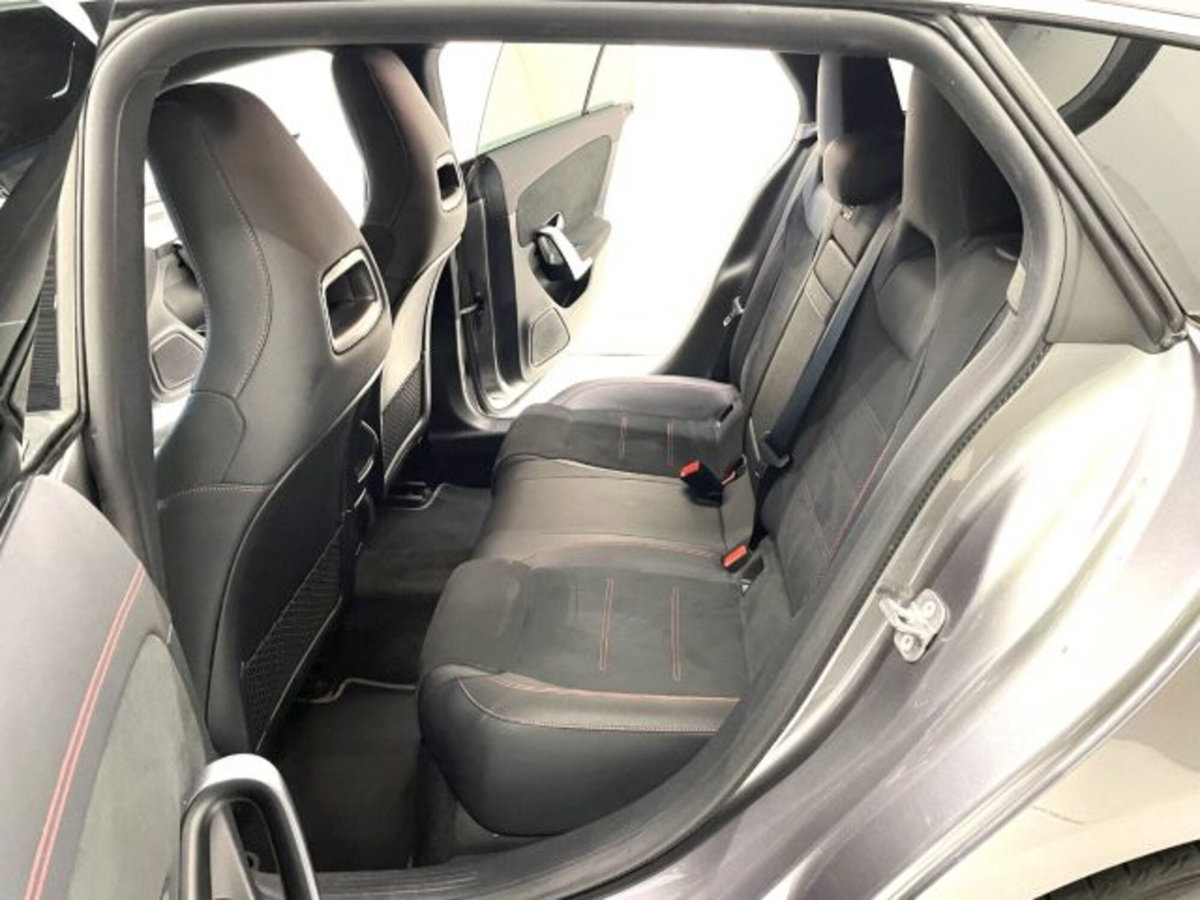 Mercedes-Benz CLA Shooting Brake 200 d AMG Line Advanced Plus auto (8)
