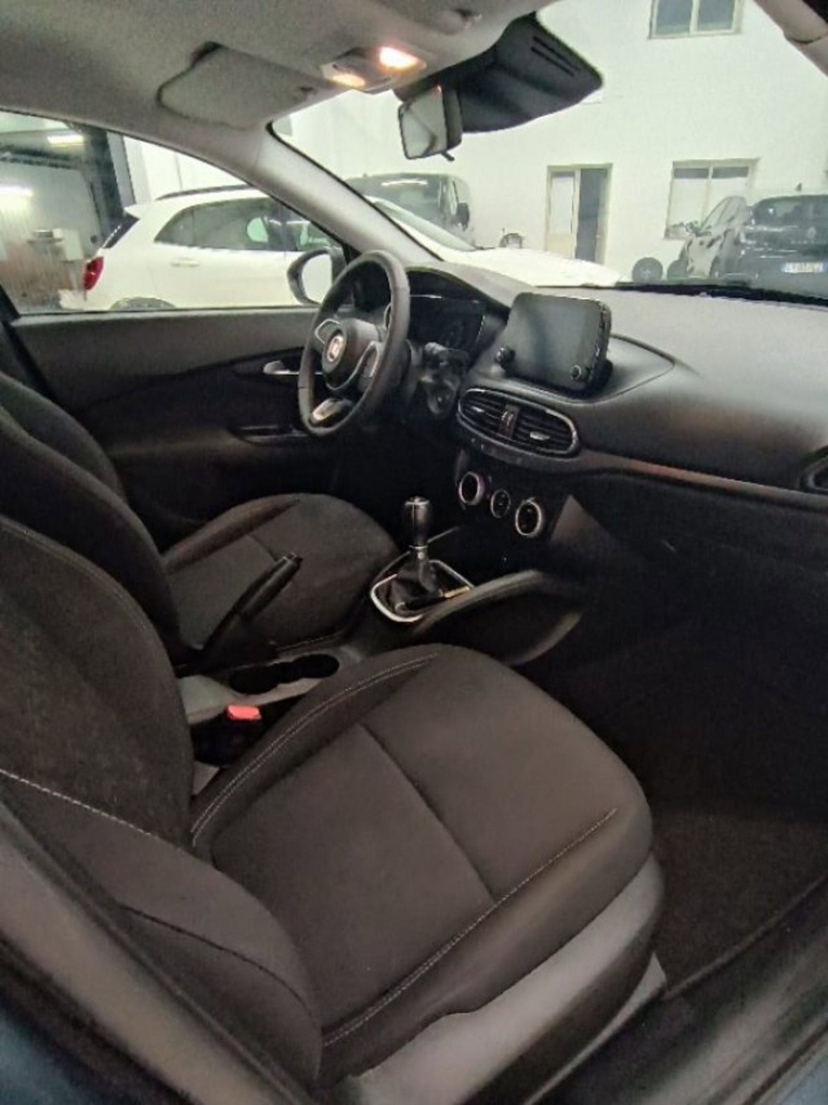 Fiat Tipo Tipo 5p 1.0 t3 Cross 100cv (12)