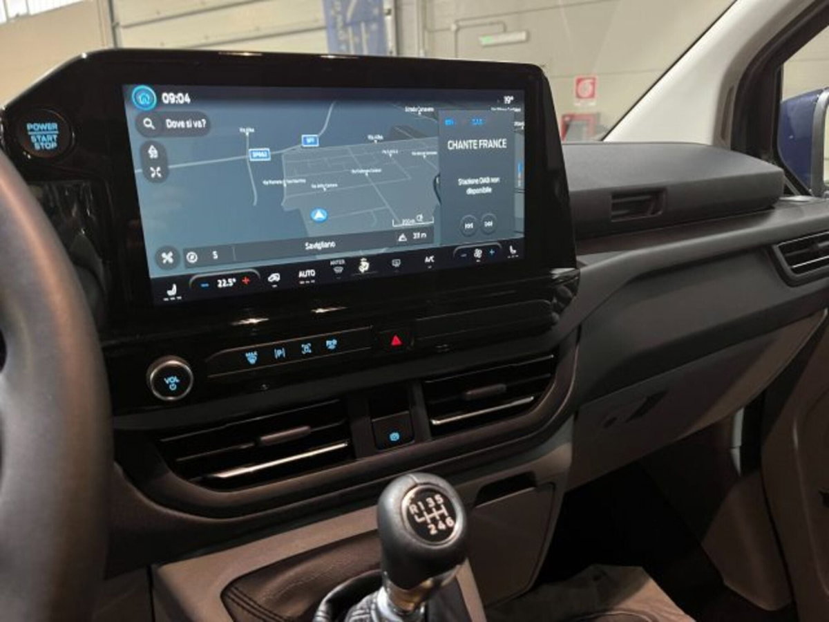 Ford Tourneo Custom 320 2.0 EcoBlue 150CV PL Titanium (13)