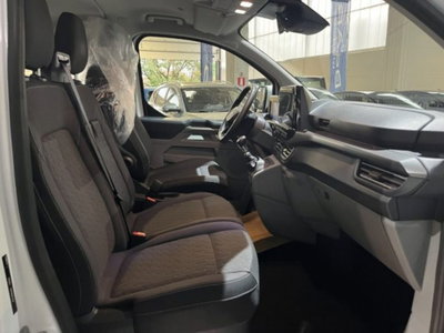 Ford Tourneo Custom 320 2.0 EcoBlue 150CV PL Titanium (13)
