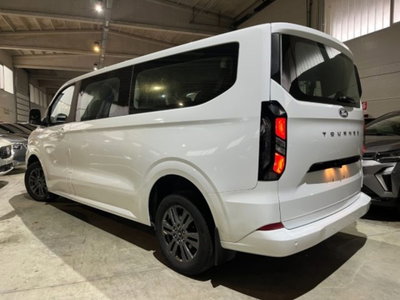 Ford Tourneo Custom 320 2.0 EcoBlue 150CV PL Titanium (3)