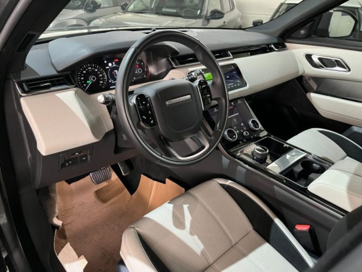 Land Rover Range Rover Velar 2.0D I4 240 CV R-Dynamic (10)