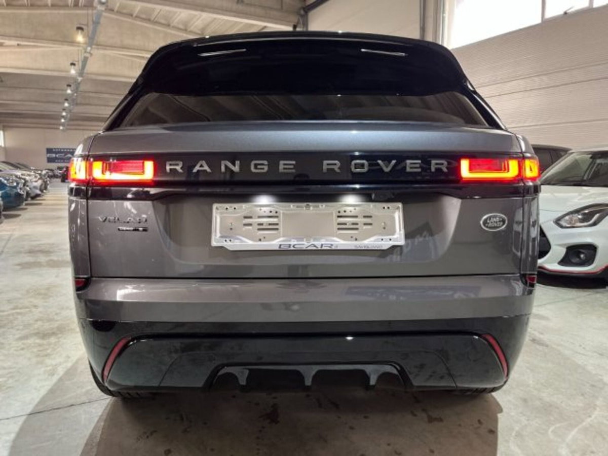 Land Rover Range Rover Velar 2.0D I4 240 CV R-Dynamic (8)