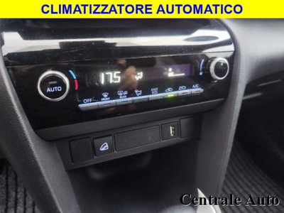 Toyota Yaris Cross 1.5 Hybrid 5p. E-CVT AWD-i Trend (17)