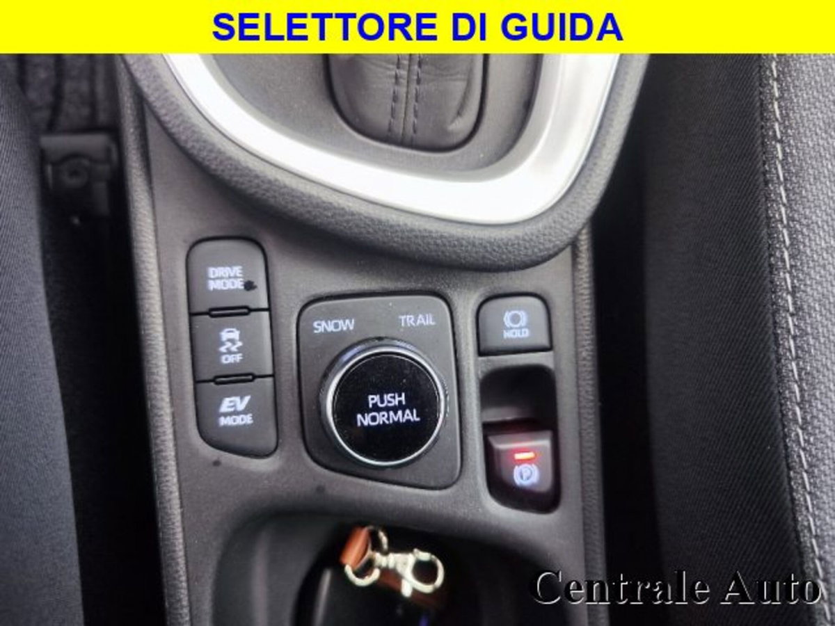 Toyota Yaris Cross 1.5 Hybrid 5p. E-CVT AWD-i Trend (20)