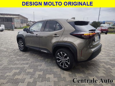 Toyota Yaris Cross 1.5 Hybrid 5p. E-CVT AWD-i Trend (4)
