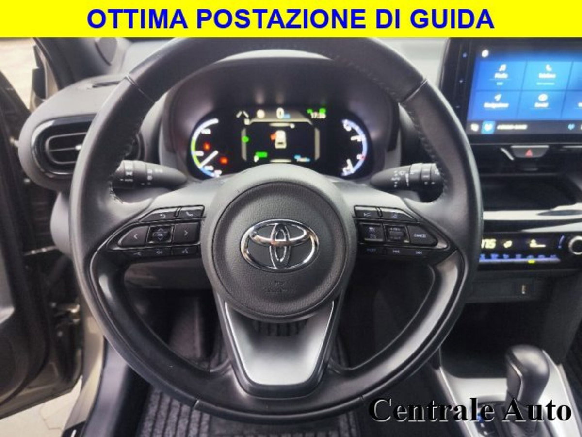 Toyota Yaris Cross 1.5 Hybrid 5p. E-CVT AWD-i Trend (5)
