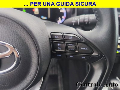 Toyota Yaris Cross 1.5 Hybrid 5p. E-CVT AWD-i Trend (8)