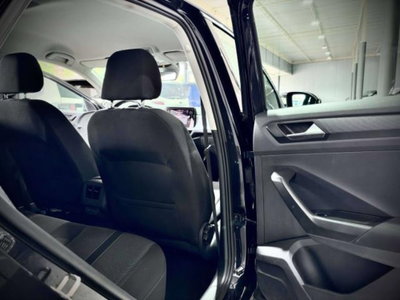 Volkswagen T-Roc 2.0 tdi Life 115cv (14)