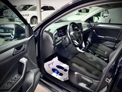 Volkswagen T-Roc 2.0 tdi Life 115cv (9)