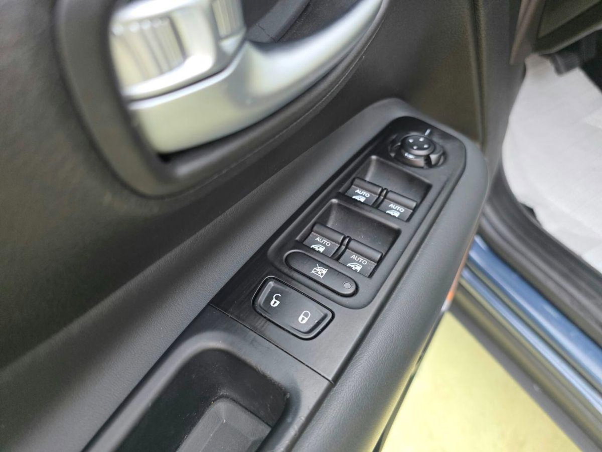 Jeep Renegade 1.3 T4 240CV PHEV 4xe AT6 S (16)
