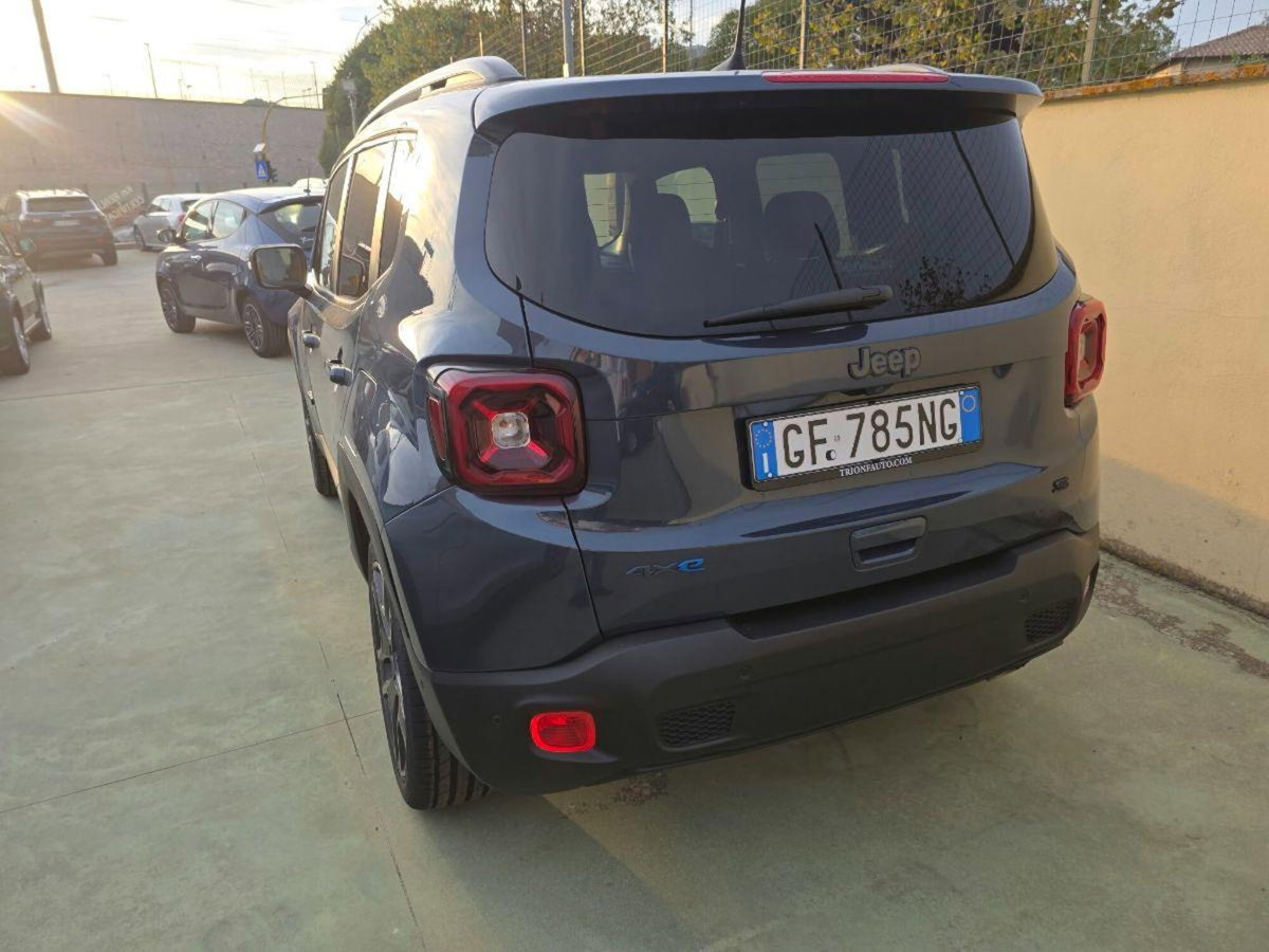 Jeep Renegade 1.3 T4 240CV PHEV 4xe AT6 S (9)