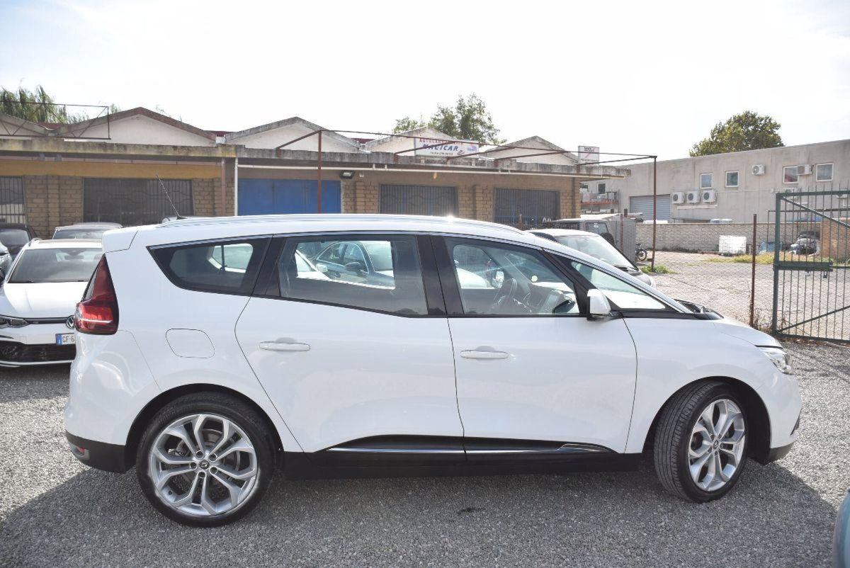 Renault Grand Scénic 1.5 dci energy Zen 110cv edc (17)