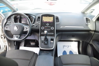 Renault Grand Scénic 1.5 dci energy Zen 110cv edc (6)