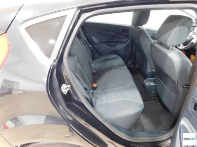 Ford Fiesta 1.6 TDCi 95 CV 5p. Titanium (11)