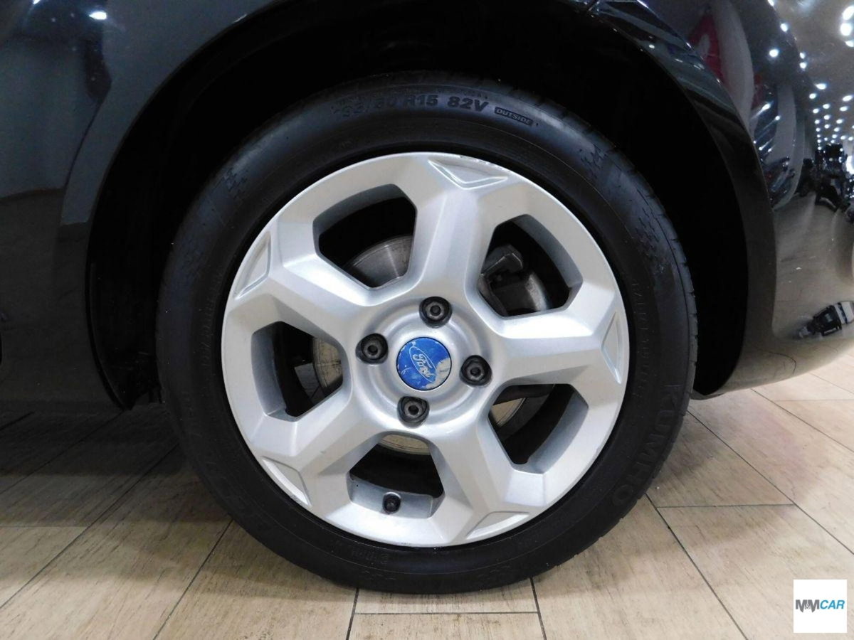 Ford Fiesta 1.6 TDCi 95 CV 5p. Titanium (5)