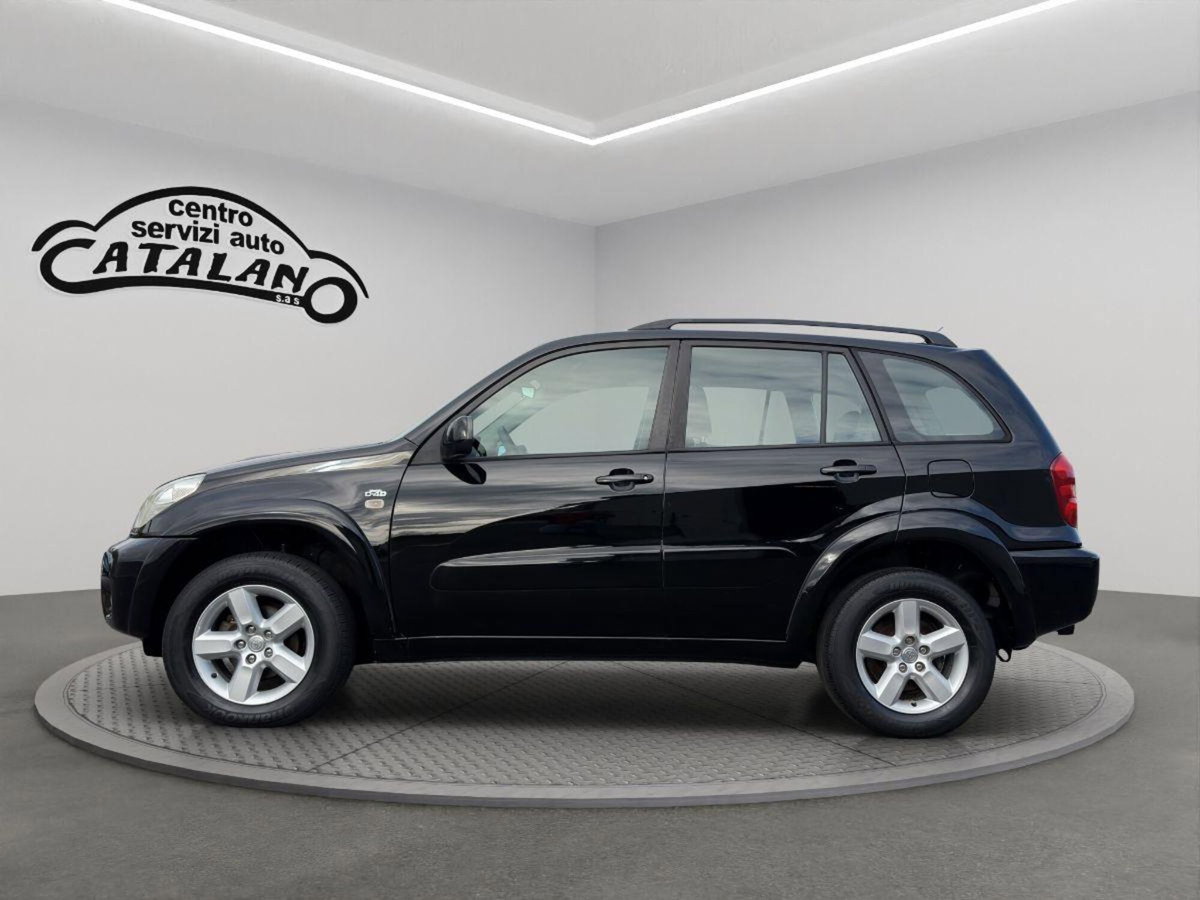Toyota Rav4 Tdi D-4D cat 5 porte Sol (2)