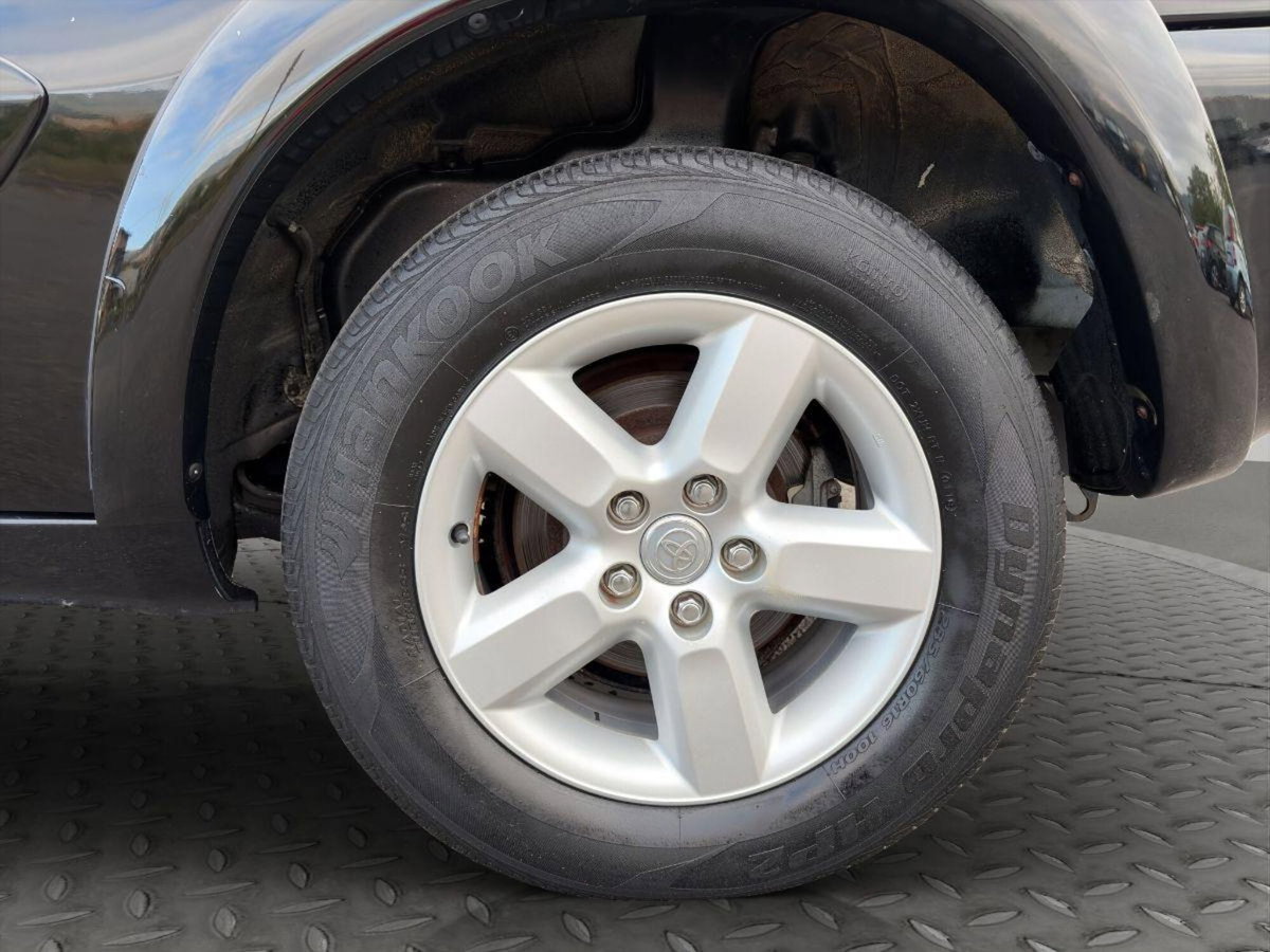 Toyota Rav4 Tdi D-4D cat 5 porte Sol (9)