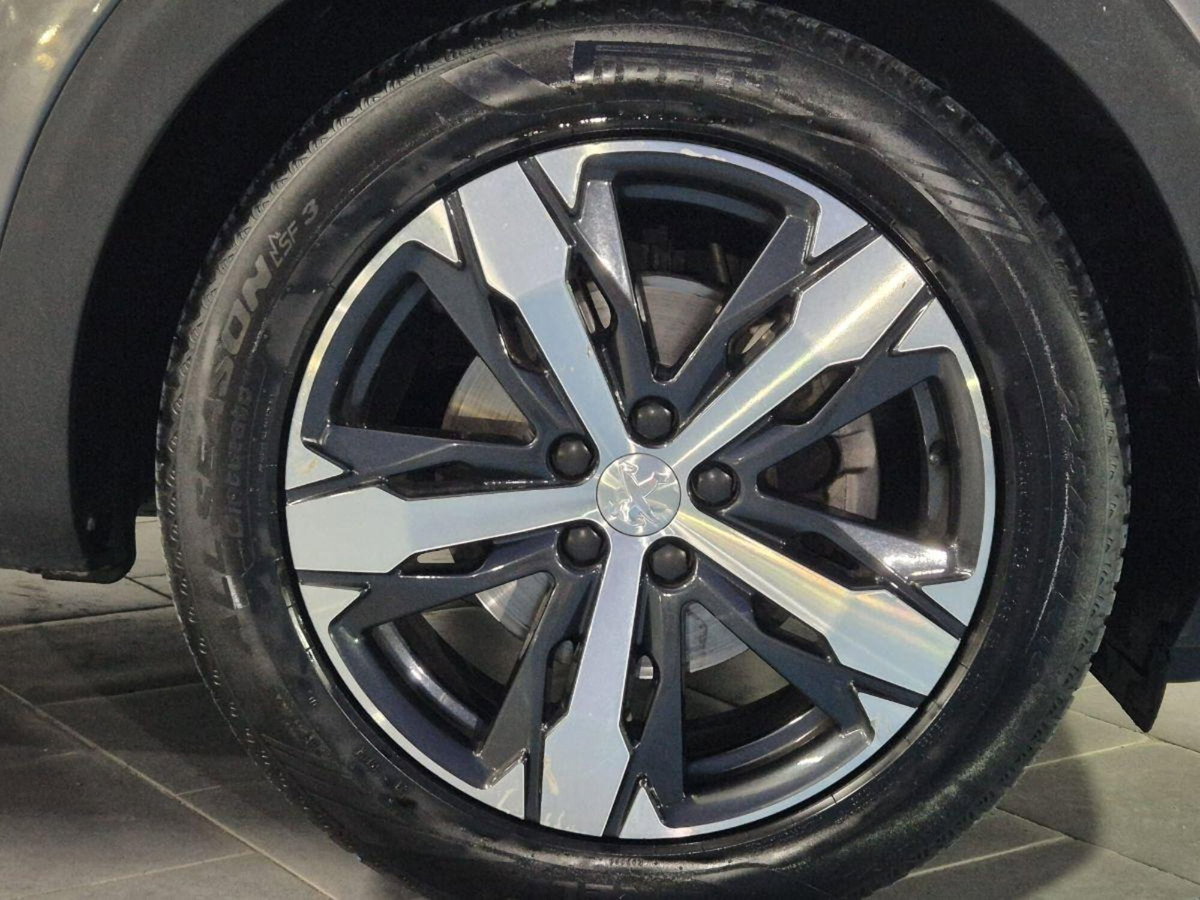 Peugeot 5008 BlueHDi 130 S&S Allure Pack (10)