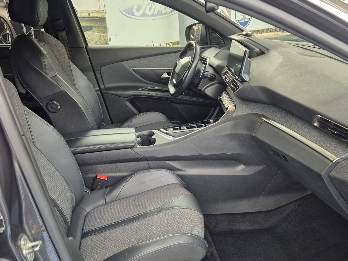 Peugeot 5008 BlueHDi 130 S&S Allure Pack (12)