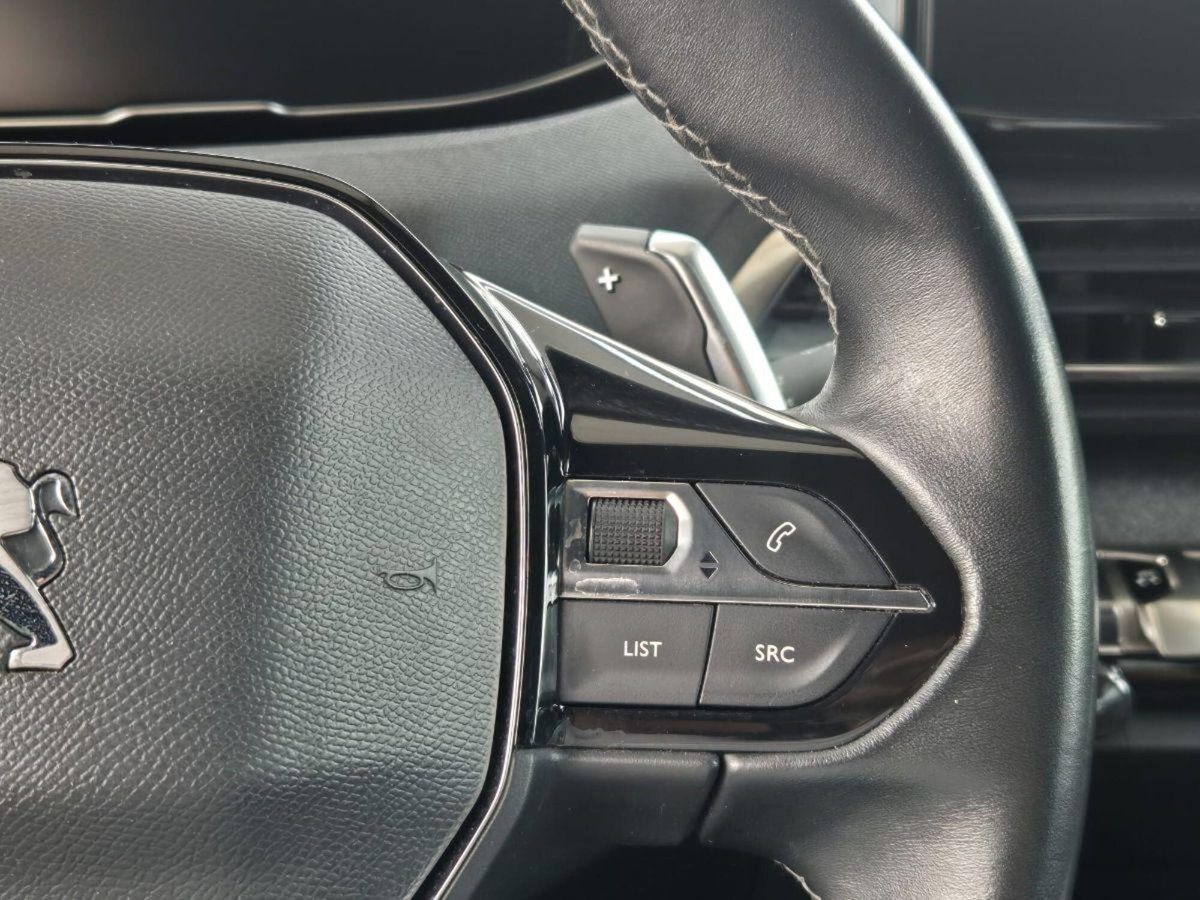 Peugeot 5008 BlueHDi 130 S&S Allure Pack (16)