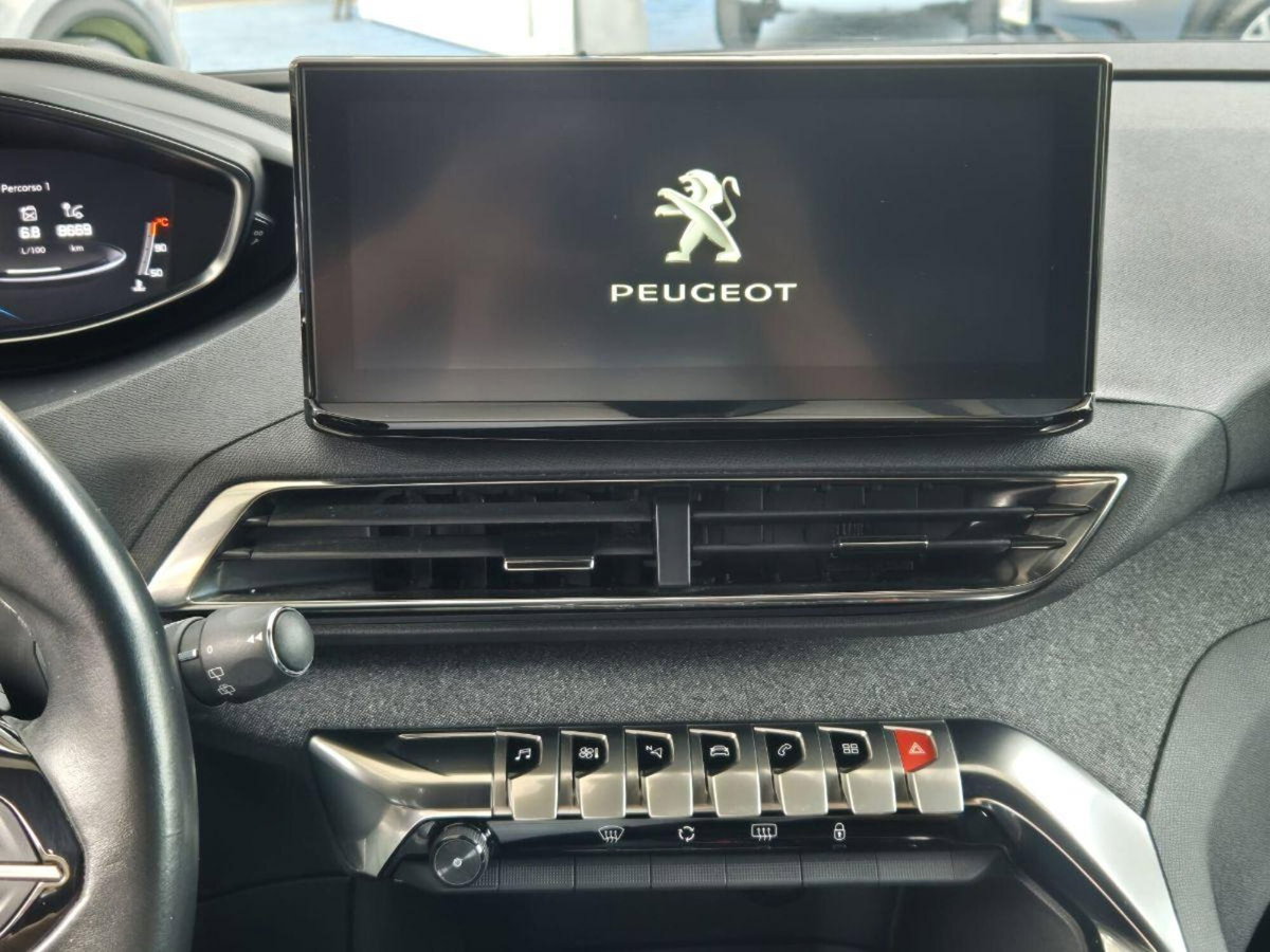 Peugeot 5008 BlueHDi 130 S&S Allure Pack (18)