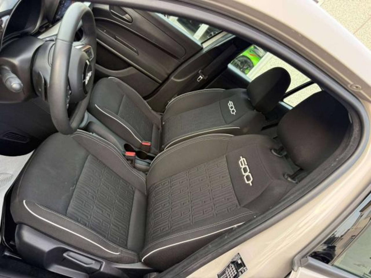 Fiat 600 1.2 Business 100cv (8)