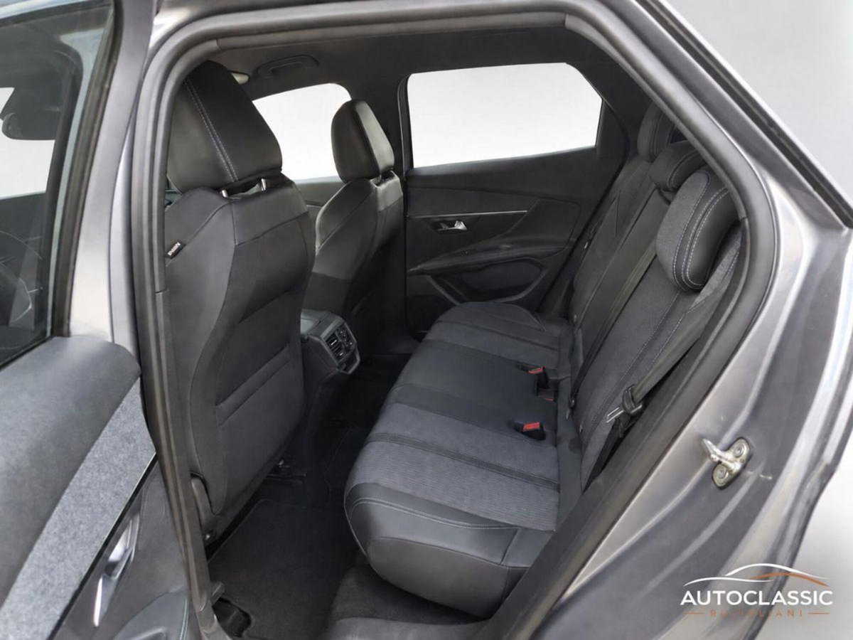 Peugeot 3008 BlueHDi 130 S&S Allure (12)