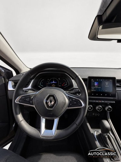 Renault Captur Plug-in Hybrid E-Tech 160 CV Engineered (2)