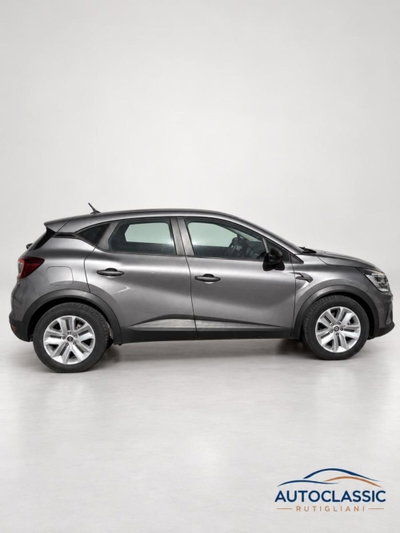 Renault Captur Plug-in Hybrid E-Tech 160 CV Engineered (4)