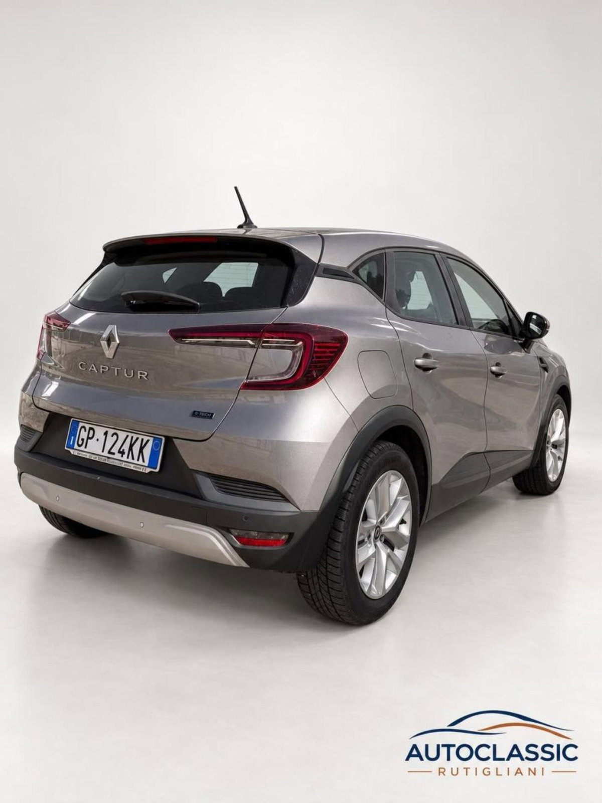 Renault Captur Plug-in Hybrid E-Tech 160 CV Engineered (7)