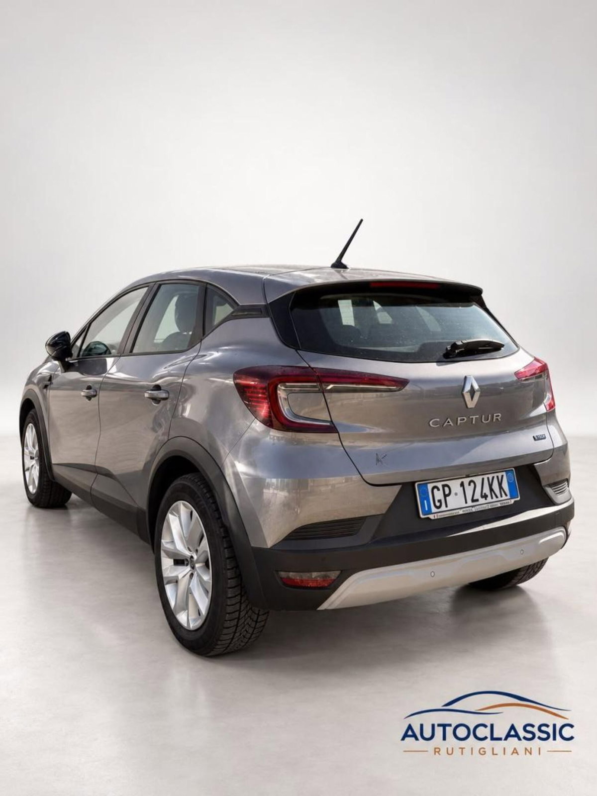 Renault Captur Plug-in Hybrid E-Tech 160 CV Engineered (9)