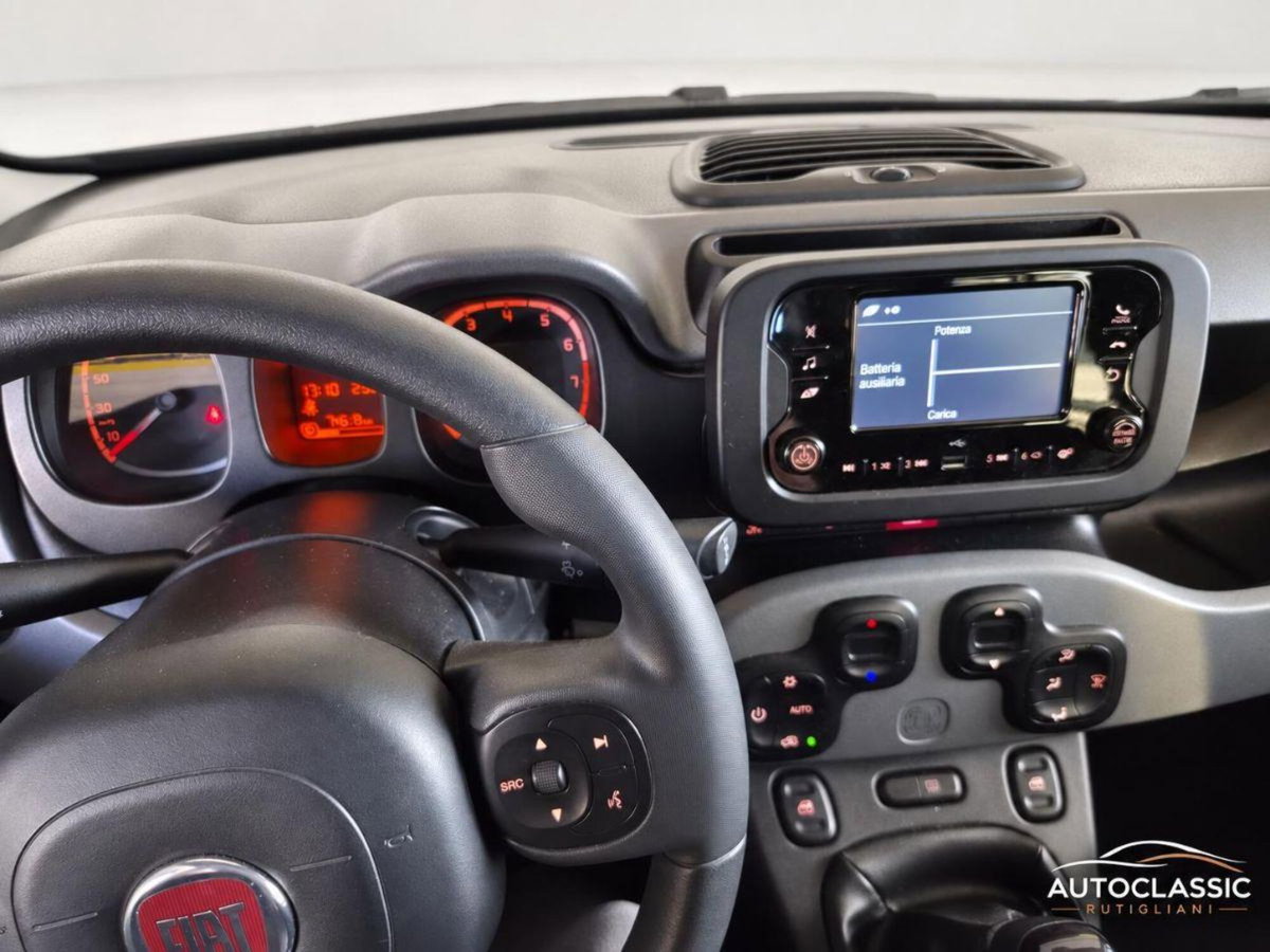 Fiat Panda 1.0 FireFly S&S Hybrid Launch Edition (12)