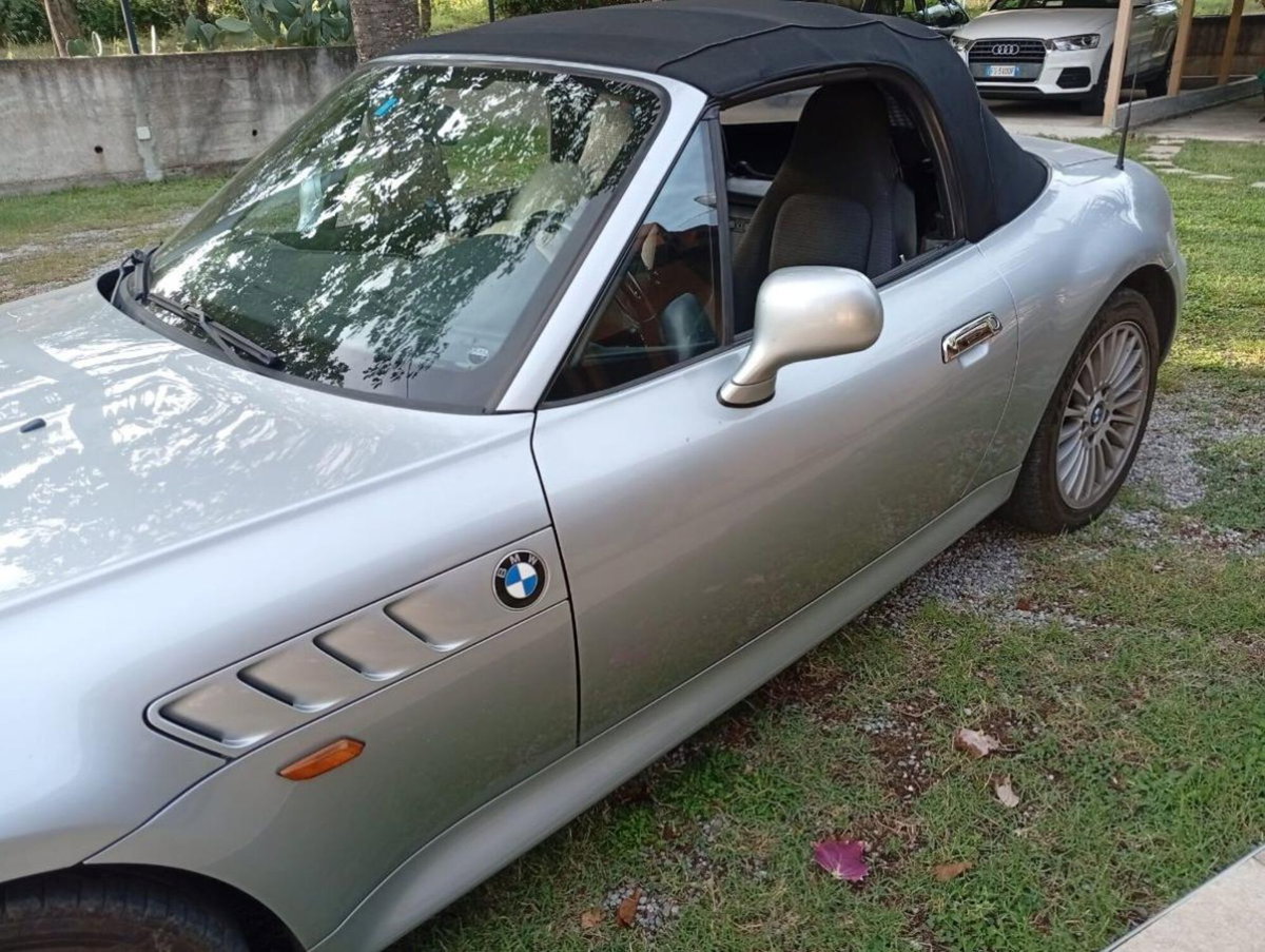 BMW Z3 Cabrio 1.9 16V cat Roadster (3)