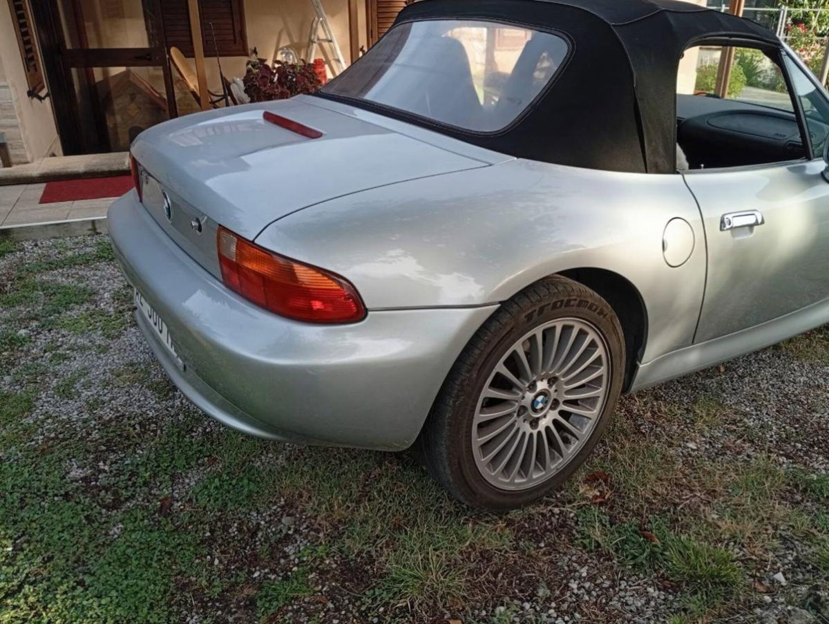BMW Z3 Cabrio 1.9 16V cat Roadster (4)