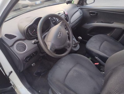 Hyundai i10 1.1 12V Active (5)