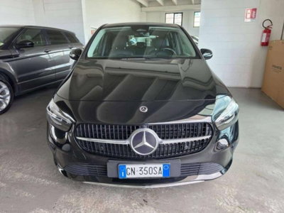 Mercedes-Benz Classe B 180 d Premium (2)