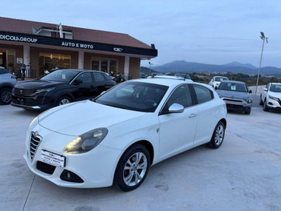 Alfa Romeo Giulietta 1.6 JTDm-2 Distinctive (3)