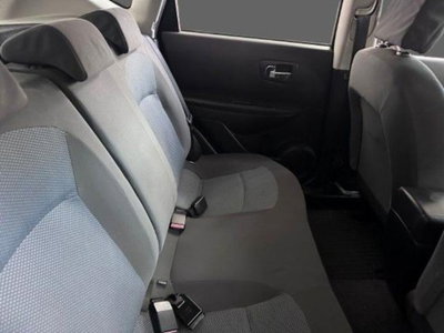 Nissan Qashqai 1.5 dCi DPF Visia (6)