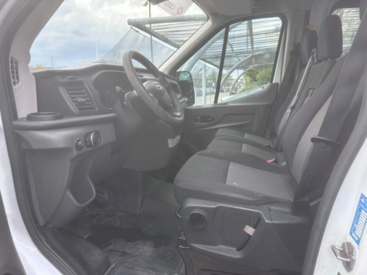 Ford Transit Furgone 350 2.0TDCi EcoBlue 4WD 130 PL-TM Furgone Entry (6)