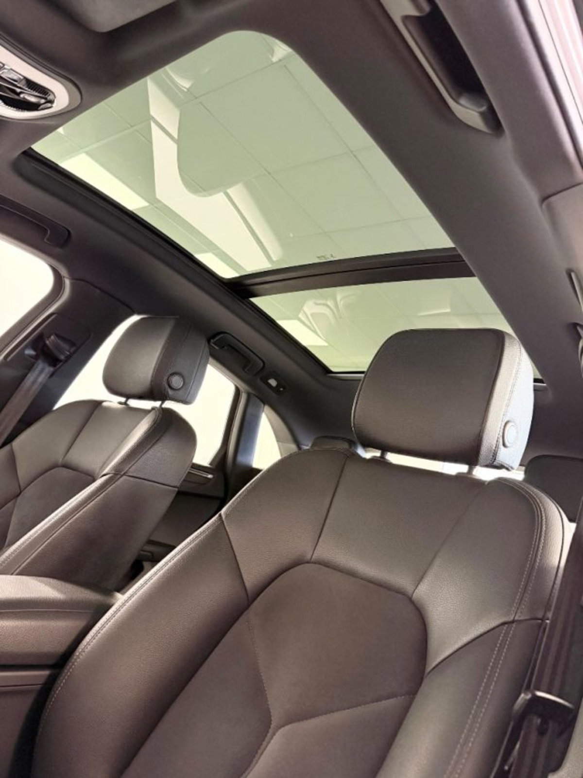 Porsche Macan 2.0 (13)