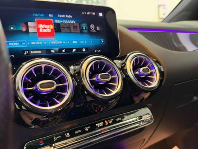 Mercedes-Benz GLA SUV 200 d Automatic Premium (13)