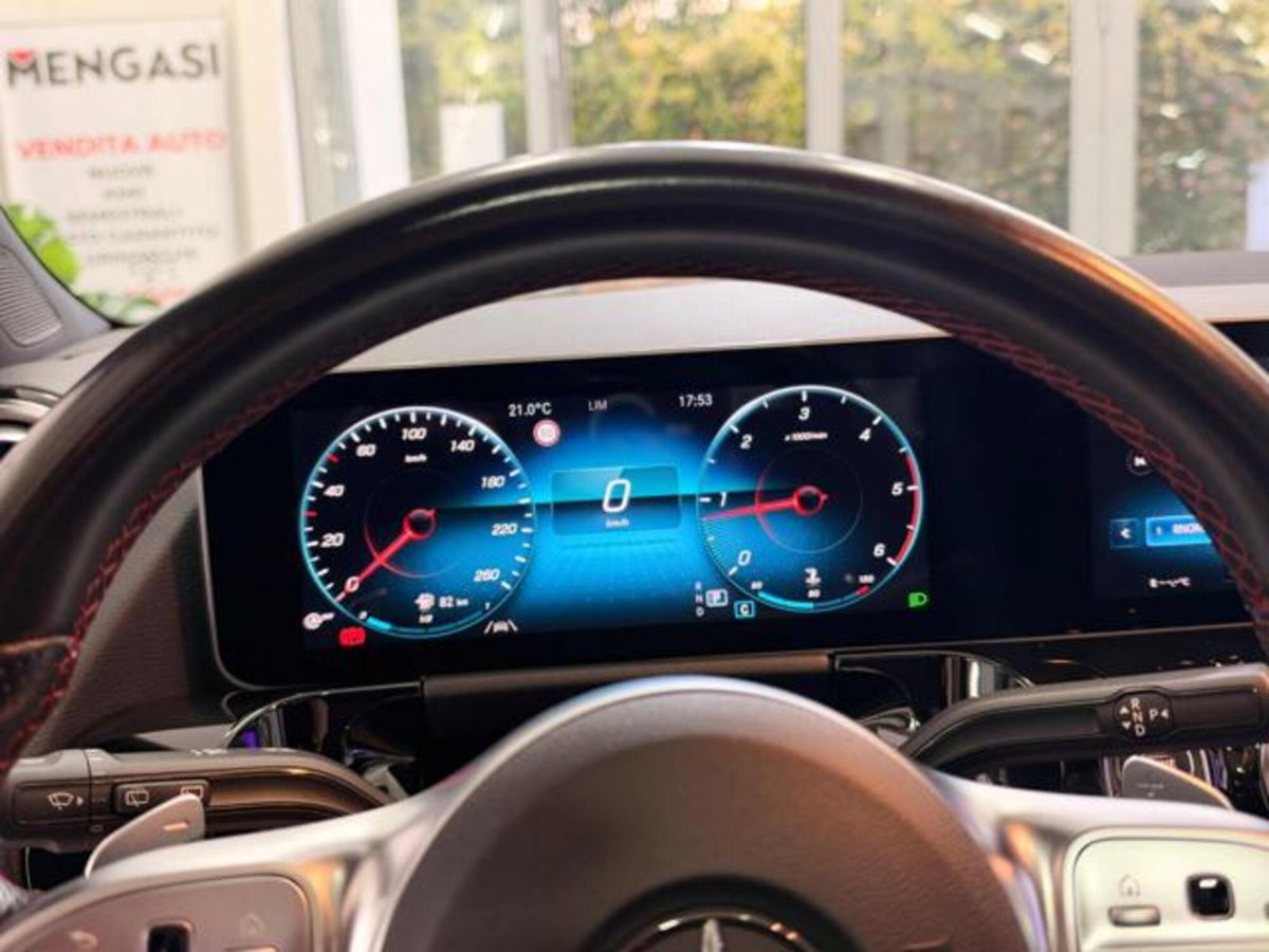 Mercedes-Benz GLA SUV 200 d Automatic Premium (14)