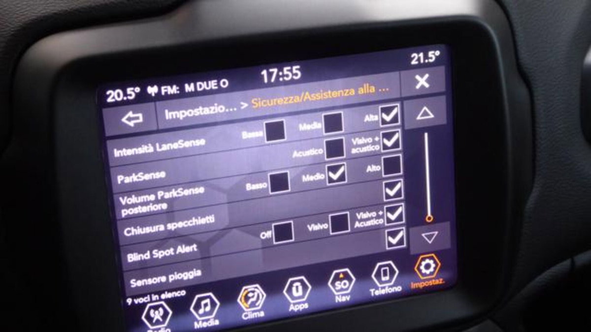 Jeep Renegade 1.6 Mjt 130 CV Limited (12)