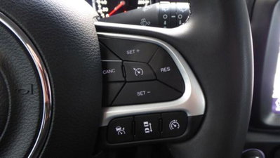 Jeep Renegade 1.6 Mjt 130 CV Limited (18)
