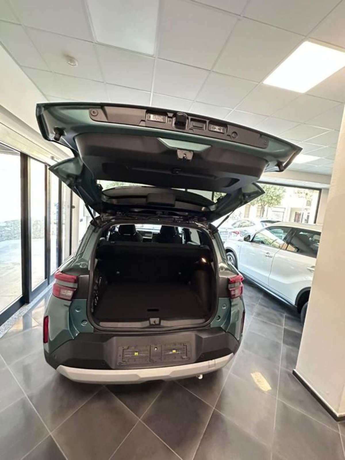 Opel Frontera 1.2 Start 100cv (4)