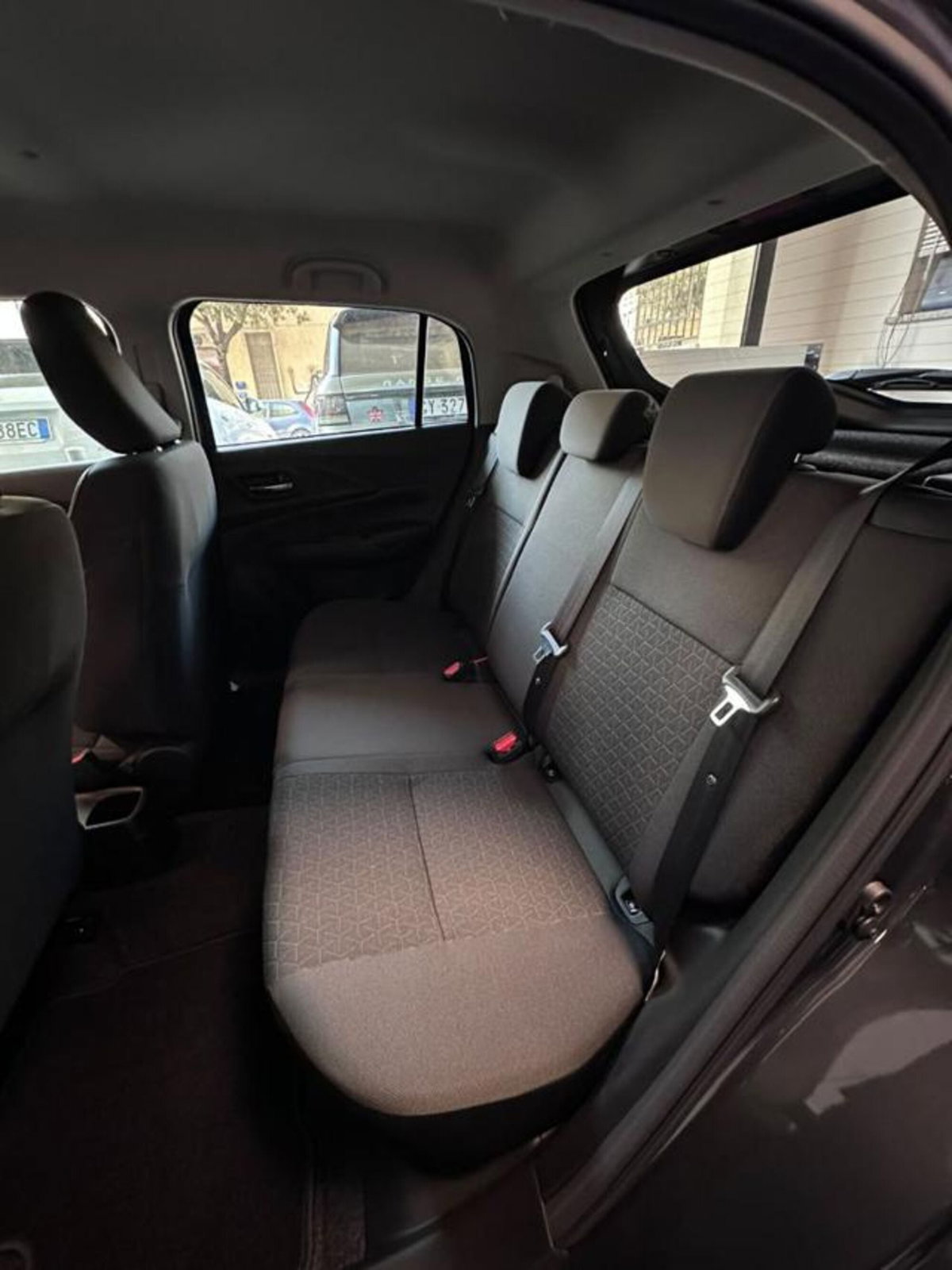 Suzuki Swift 1.2h Top 2wd cvt (9)