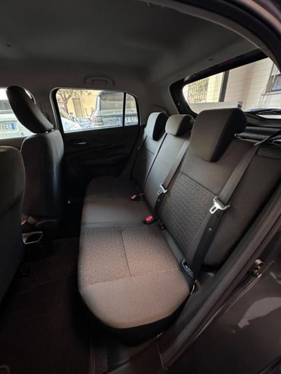 Suzuki Swift 1.2h Top 2wd cvt (9)